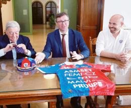La città celebra 90 anni d’orgoglio