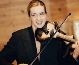 Il violino pop anima lo shopping