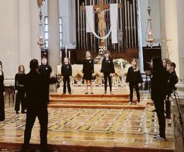 Il debutto del coro di voci bianche del Venezze 