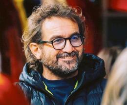 Baruffa al mercato, le due versioni