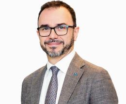 Un piano strategico per rafforzare il rapporto con imprese e famiglie
