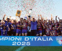 Campioni! Domani con La Voce il poster e l'inserto da collezione