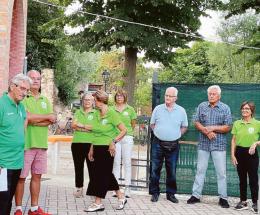 Il Crab abbraccia i suoi soci