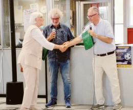 Una festa per 12 prof ai saluti