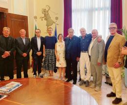 Il prefetto premia la tradizione