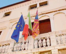 Associazioni, contributi a 4 realtà