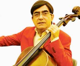 Violoncello superstar, anche con Elio
