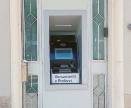 Riattivato il servizio bancomat 