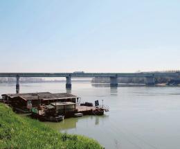 Ponte sul Po, cantiere per 444 giorni 