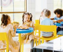 Pasti scolastici, servizio affidato