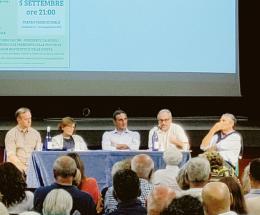 “Fotovoltaico, no vicino alle case”