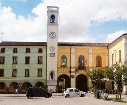 In 42 attendono una casa popolare