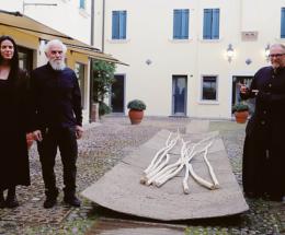 Inaugurata &ldquo;Madre&rdquo; mostra di Gioli e Cangiano