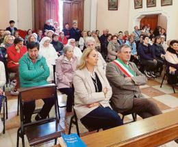La devozione invade la frazione