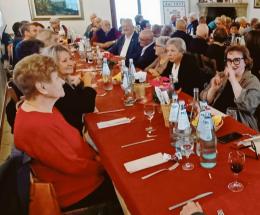 “Nonni, pilastro della comunità”