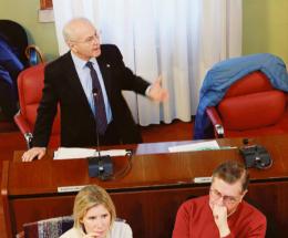 Ecoambiente: “Basta giochi sulle partecipate”