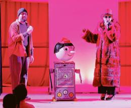 Pinocchio 2.0 è un robot sul palco