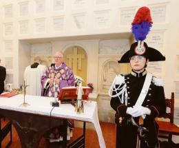 Monito contro il “ricordo privato”