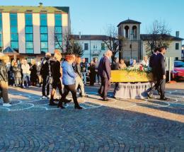 Volontari in lacrime per Simona