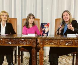 Anna, i pericoli del digitale e la forza di voler rinascere