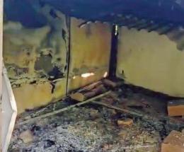 Folle raid con fiamme e diserbante