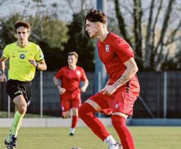 Duello serratissimo nel girone E