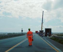 “Operaio ferito per i ‘no’ altrui”