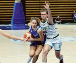 Cecilia non teme il palcoscenico