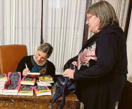 Romanzo crime tra indagini e ironia