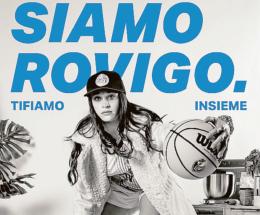 Le ragazze rossoblù “in giro” per la città 