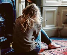 “Le impediva pure di dormire”