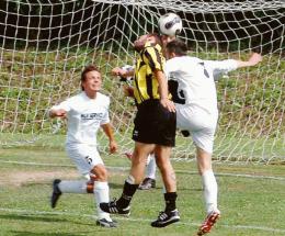 “Basta bestemmie in campo”