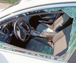 Spaccate sulle auto torna l&rsquo;allarme in citt&agrave;