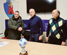 Clamoroso, il Rovigo silura mister Tessarin