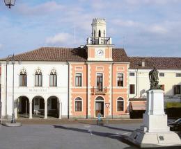 Associazioni, via ai contributi