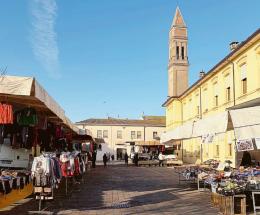 Nuovo mercato, esordio in sordina