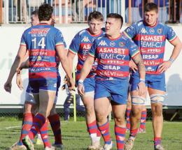 Parecchi dietro alla lavagna