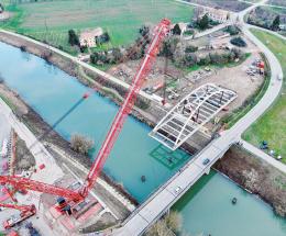 Canalbianco, posato il nuovo ponte
