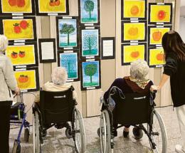 L&rsquo;arte colora la casa di cura: in mostra le opere degli ospiti