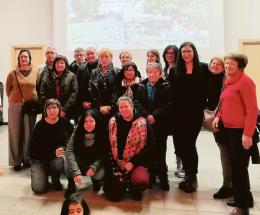 Tutti l&igrave; per la maestra Antonella!