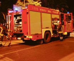 Paura e fiamme al laboratorio