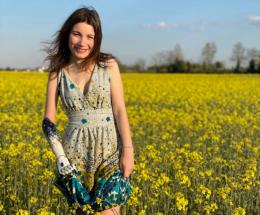 La storyteller che insegna ad aiutare