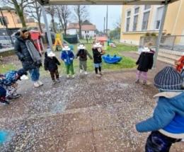 Sfilata di maschere per crescere