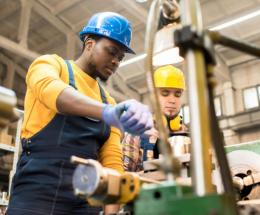 &ldquo;Chi lavora in regola aiuta tutti&rdquo;