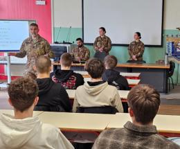 Par&agrave; in aula, la Flc Cgil attacca