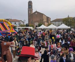Il Carnevale accende la piazza