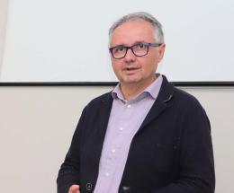 &ldquo;Par&agrave; in classe? Non accetto lezioni sulla Costituzione&rdquo;