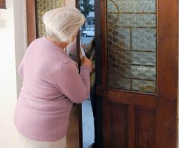 I finti tecnici del gas spaventano la Commenda