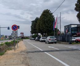 Scattano senso unico e limite ai 40