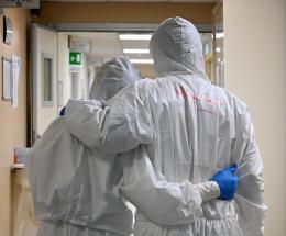 Bandiere a mezz&rsquo;asta per il Covid